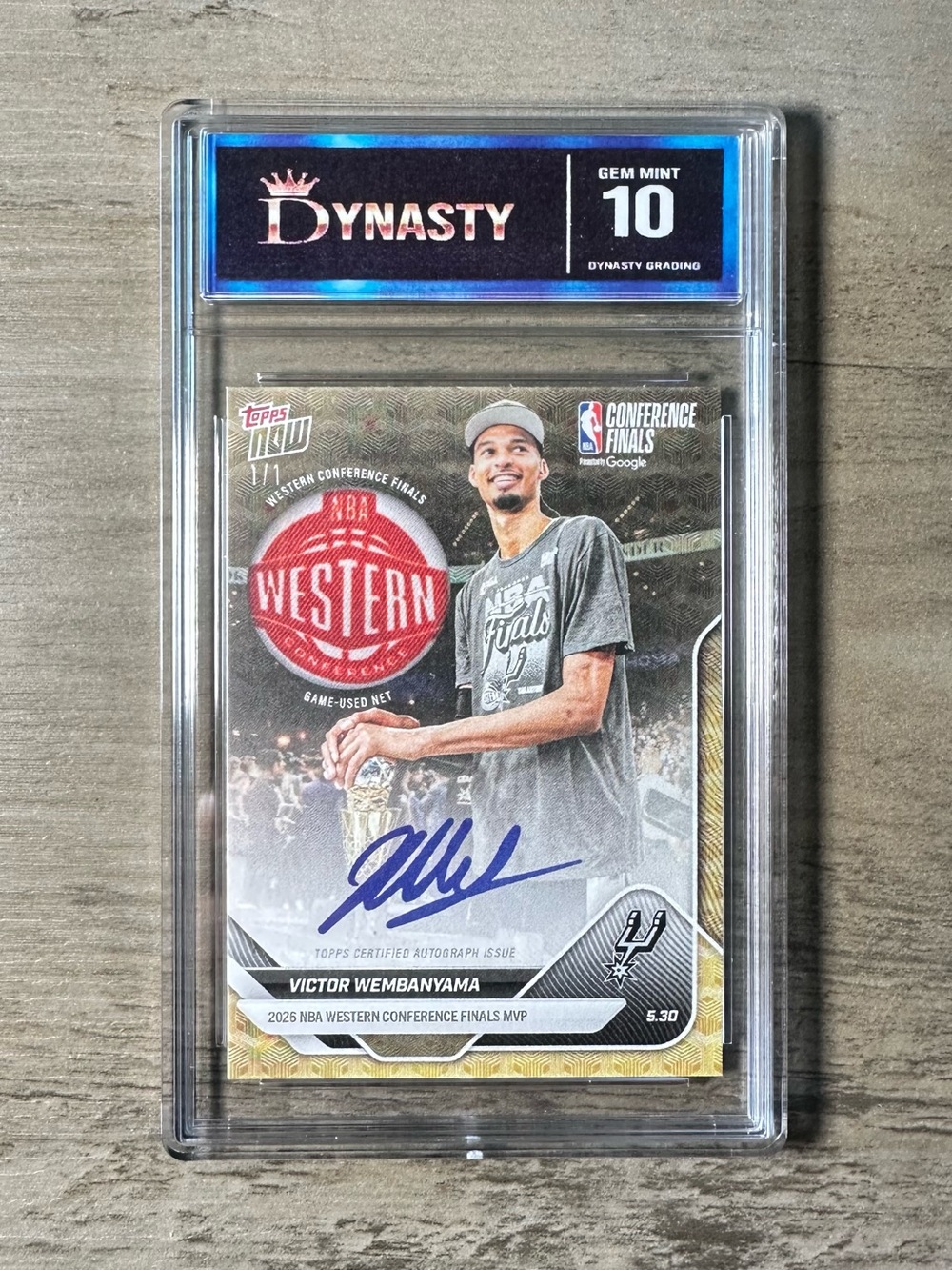Victor Wembanyama Signed 2026 Topps Now 1/1 Gem Mint 10 Novelty Card.